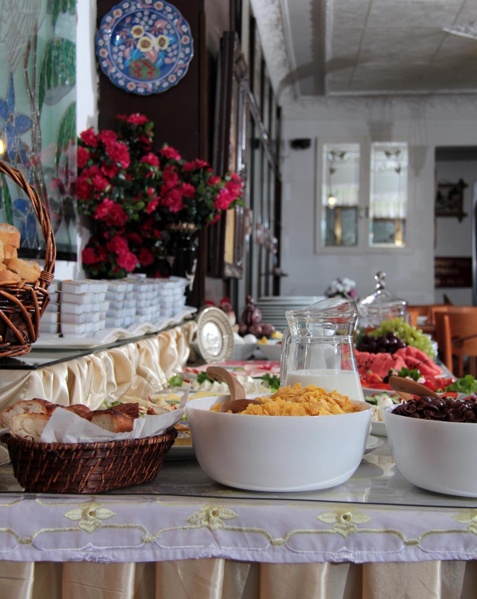 Hotel Nezih Istanbul Ngoại thất bức ảnh